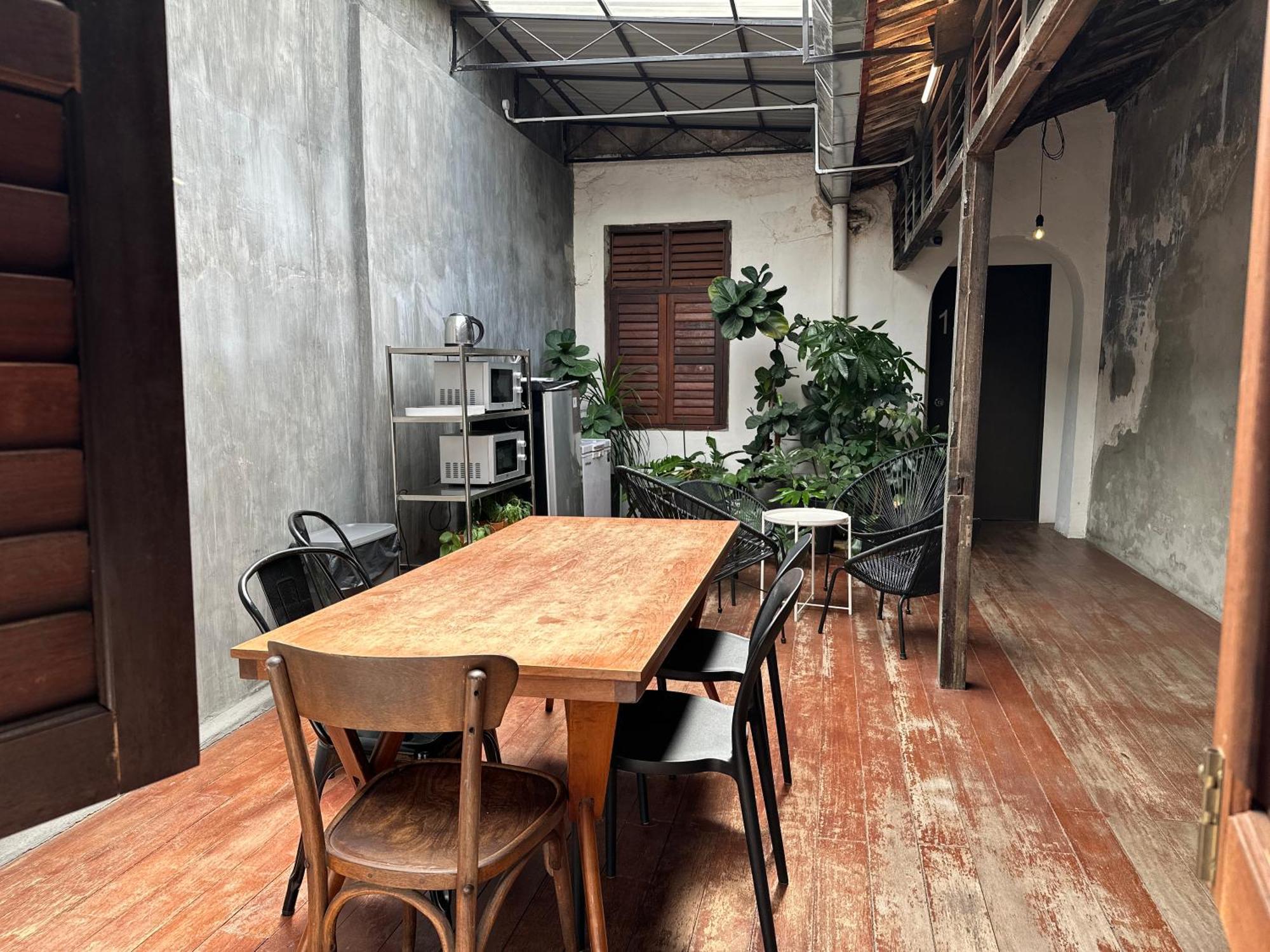 The Frame Guesthouse George Town Exterior photo