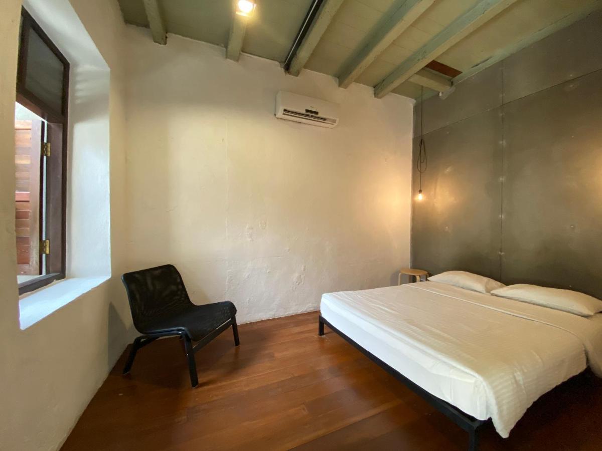 The Frame Guesthouse George Town Exterior photo